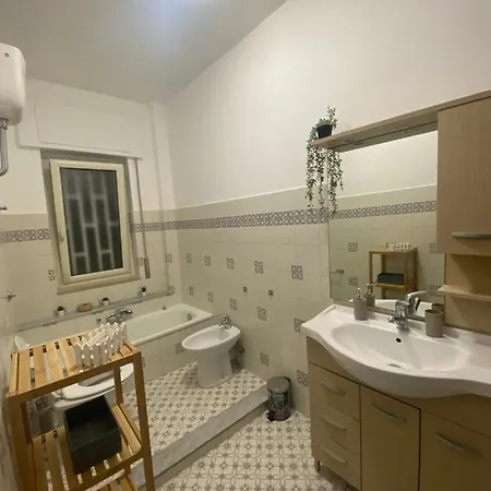 Kerom16 La Tua Casa A * Naples
